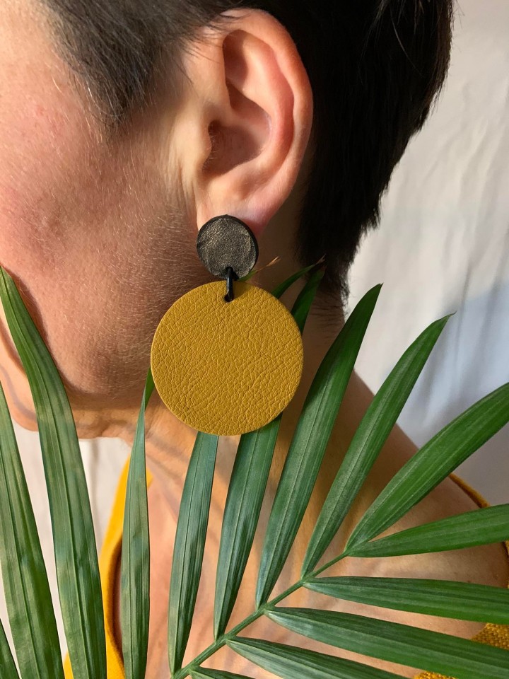 Kõrvarõngad NOLA tume kollane