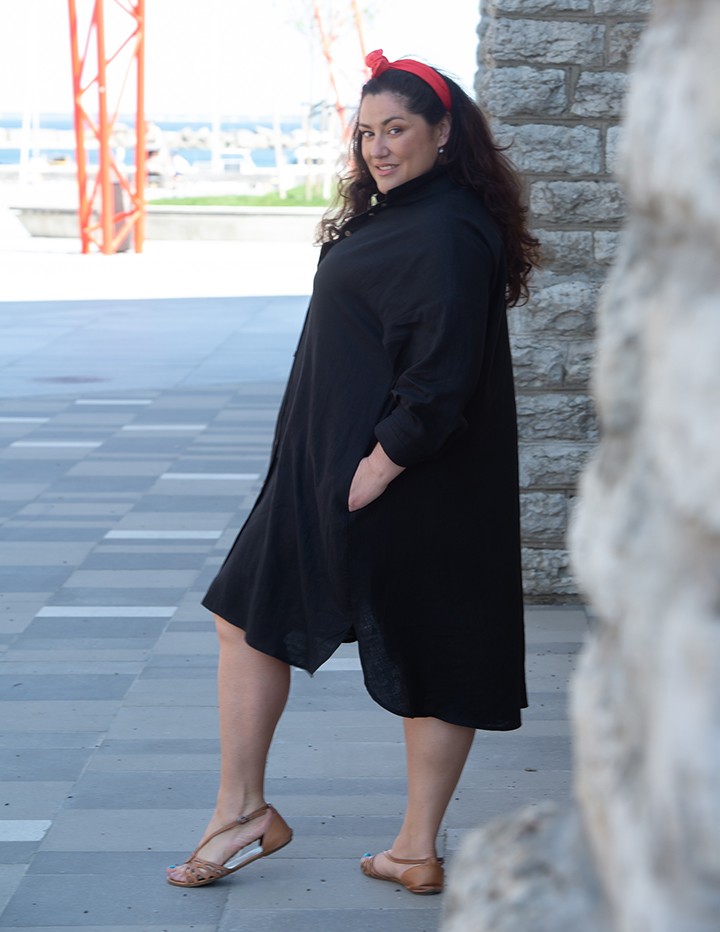 Särk-kleit IRIS must